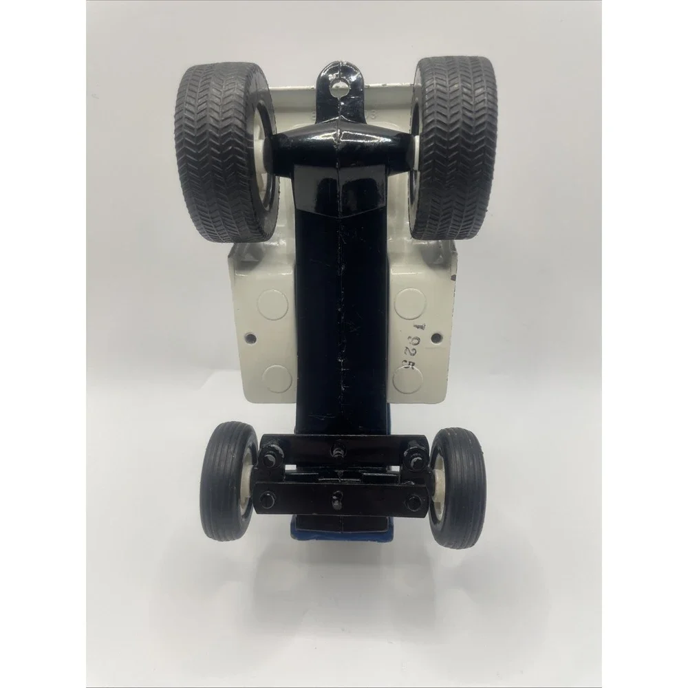 ERTL ford tractor
